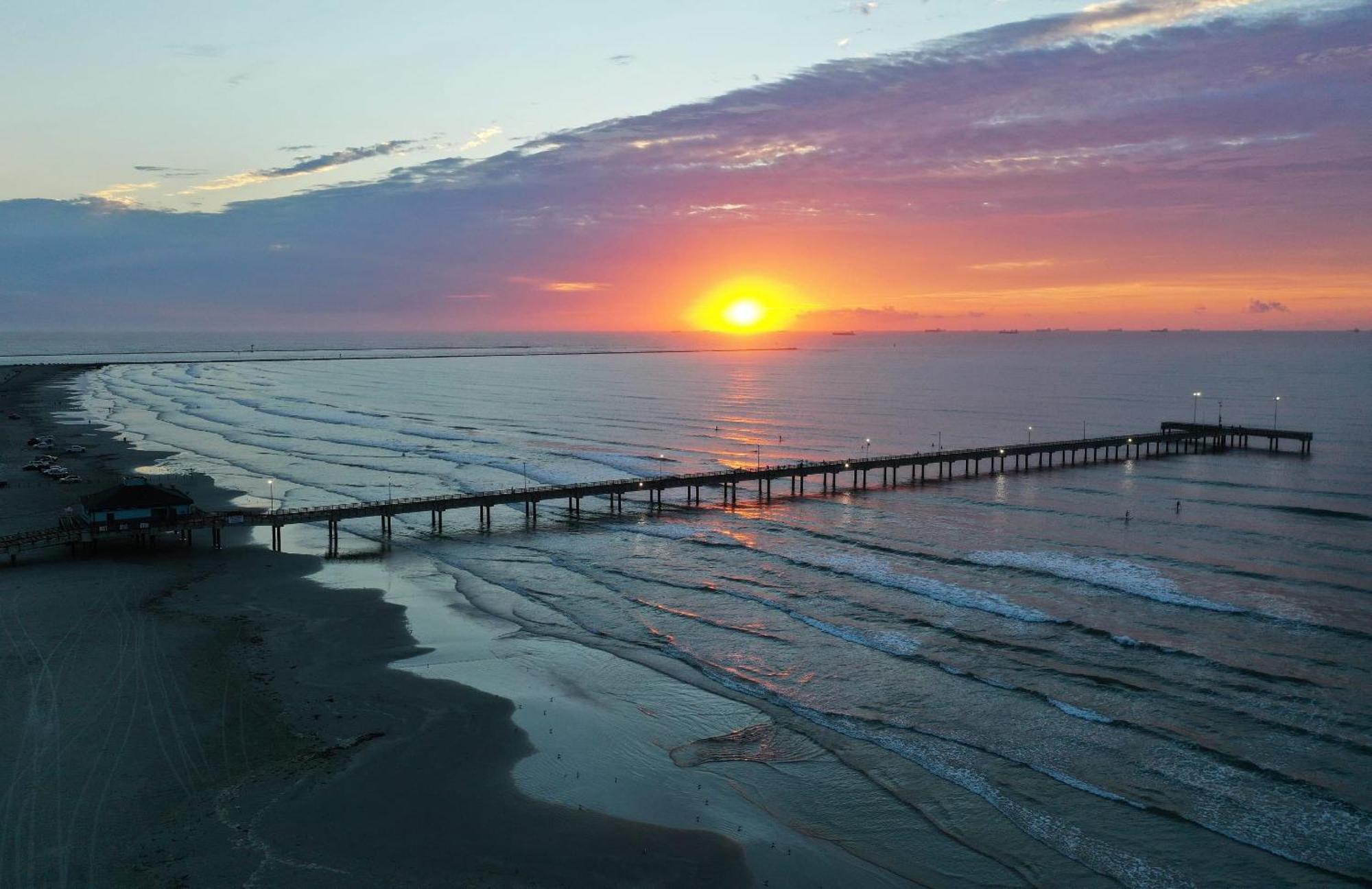 Salt Sun By Avantstay Beach Access Pool Port Aransas Extérieur photo