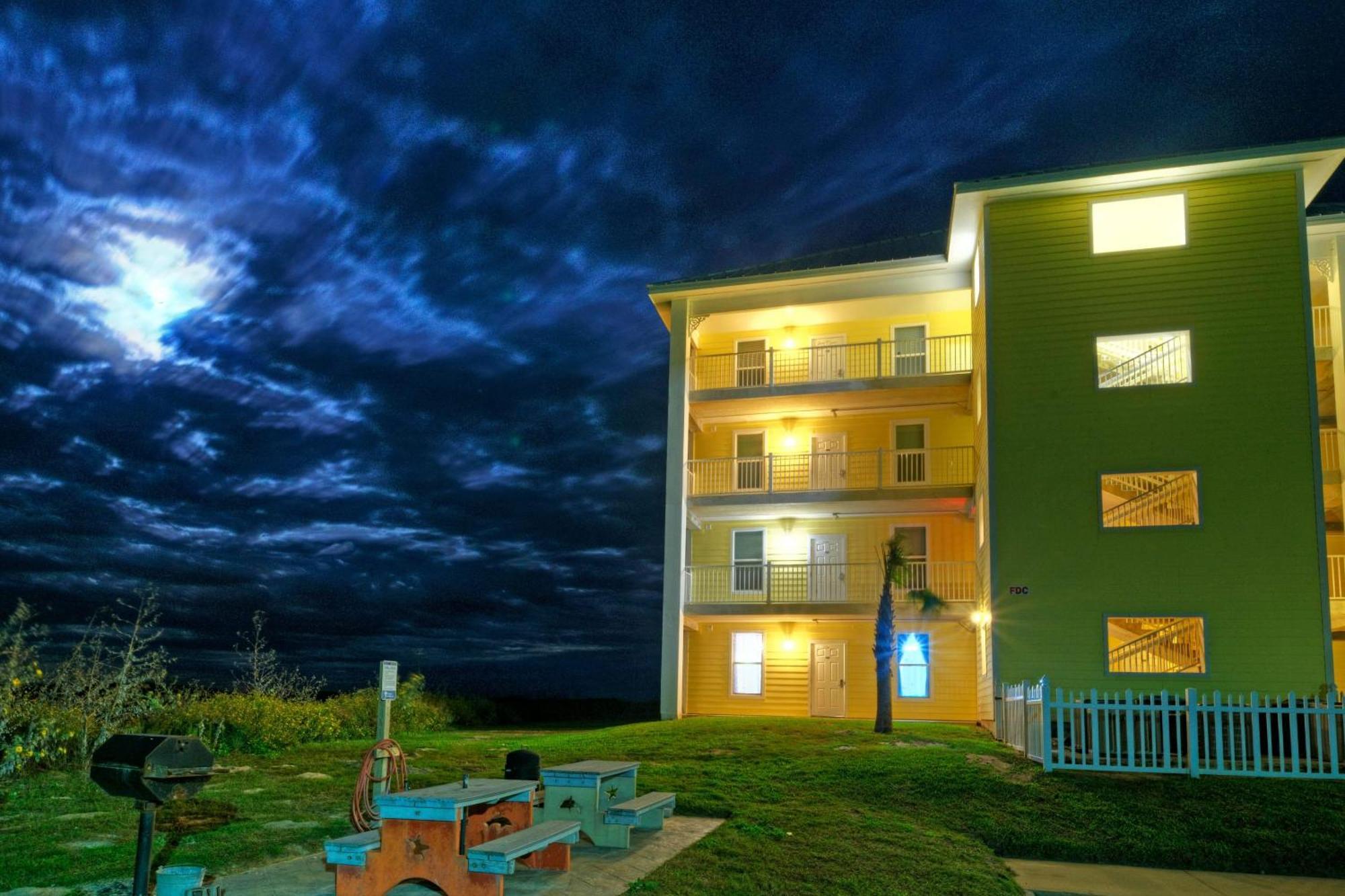 Salt Sun By Avantstay Beach Access Pool Port Aransas Extérieur photo