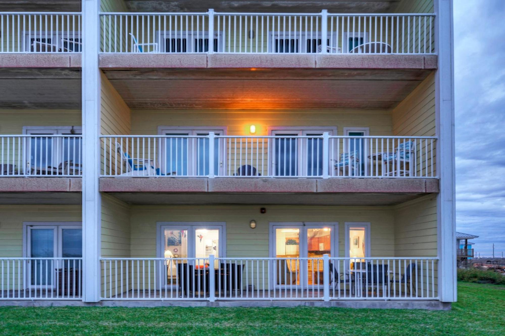 Salt Sun By Avantstay Beach Access Pool Port Aransas Extérieur photo